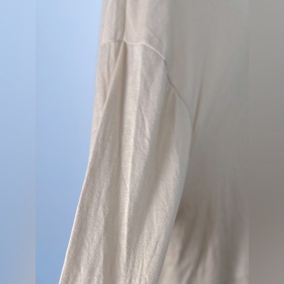 Chaser Tan Beige Oversized Lightweight Long sleeved Crewneck Shirt NWT Size Sm - Picture 7 of 9
